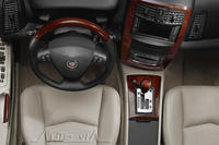 Cadillac SRX interior 3