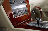 Cadillac STS interior 4