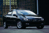 Chrysler Neon 10