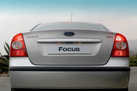 focus sedan 05