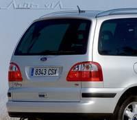 Ford Galaxy 16