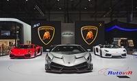 Lamborghini-Veneno-2013-11