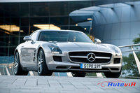 Mercedes-Benz SLS AMG - 10