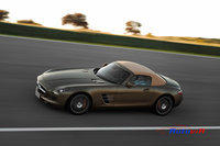 Mercedes-Benz SLS AMG Roadster - 31