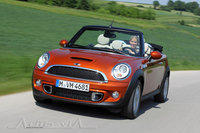 MINI Cooper S Convertible 2010 15