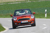 MINI Cooper S Convertible 2010 16