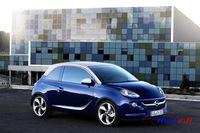 Opel-Adam-2012-Movimiento-004