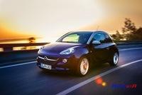 Opel-Adam-2012-Movimiento-032
