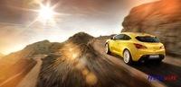 Opel Astra GTC 2013 09