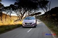 Peugeot-208-2012-004
