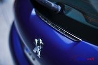 Peugeot-208-2012-019