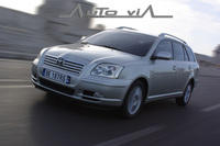 avensis2