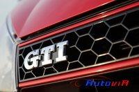 VolksWagen - Golf GTI 35 Aniversario - 24