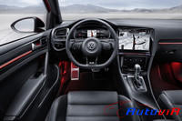 Volkswagen Golf R Touch 04