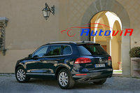 VolksWagen - Touareg Hybrid- 09