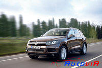 VolksWagen - Touareg - 06