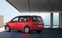 VolksWagen - Touran - 16