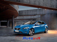 Volvo V40 R-Design - 007