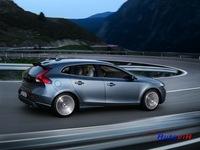 Volvo V40 2013 011